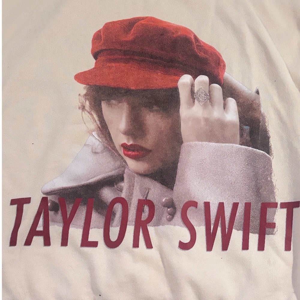 Taylor Swift Red Taylors Version Album Hoodie Cream XL Official Merch Pullover - Picture 3 of 6